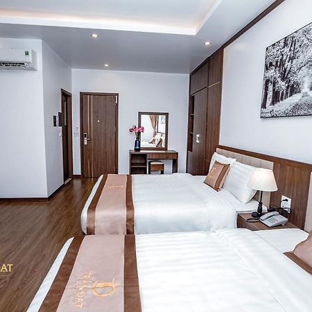 Tran Dat Hotel Халонг Экстерьер фото