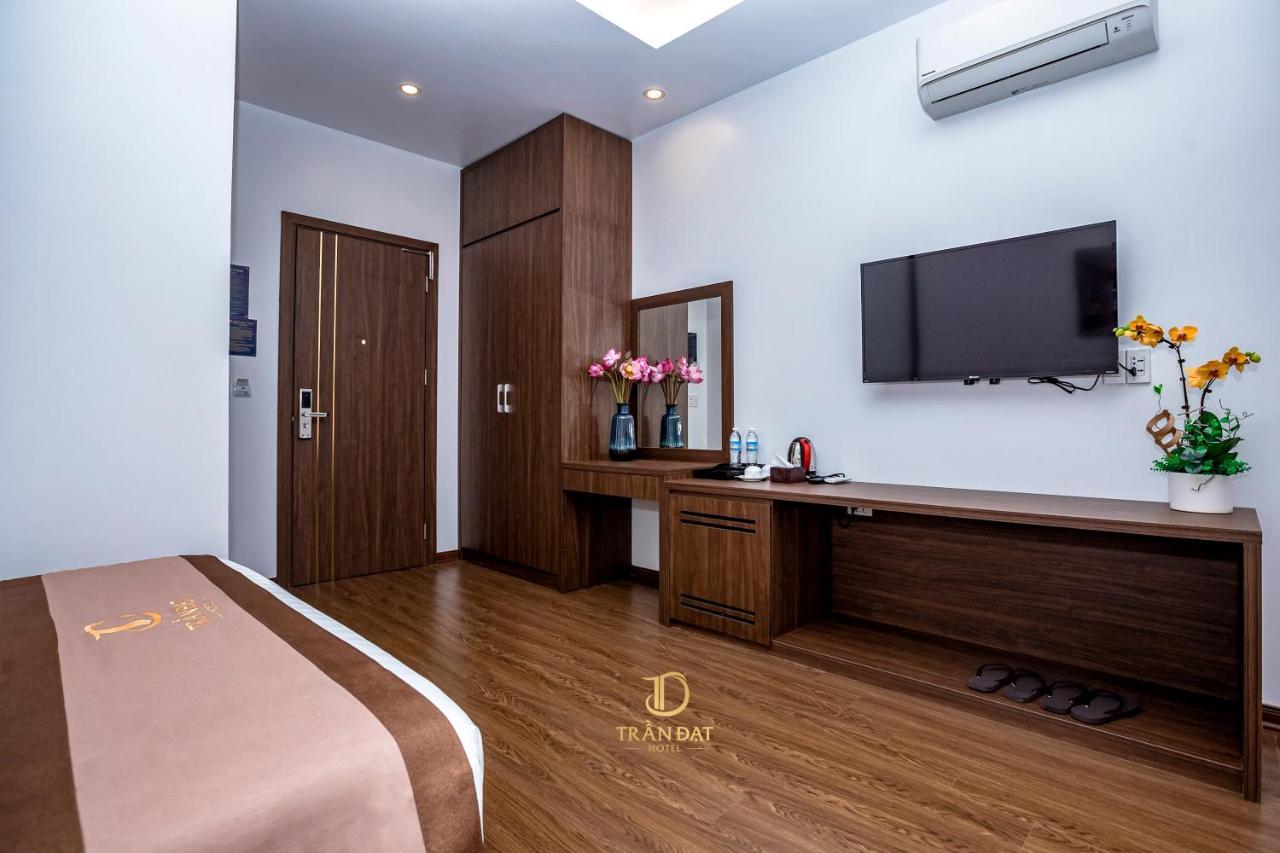 Tran Dat Hotel Халонг Экстерьер фото